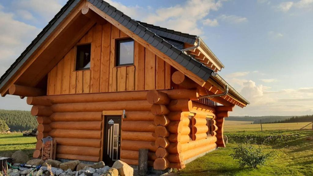 Naturstammhaus Und Appartements Zum Brockenbaecker Tanne Exterior photo